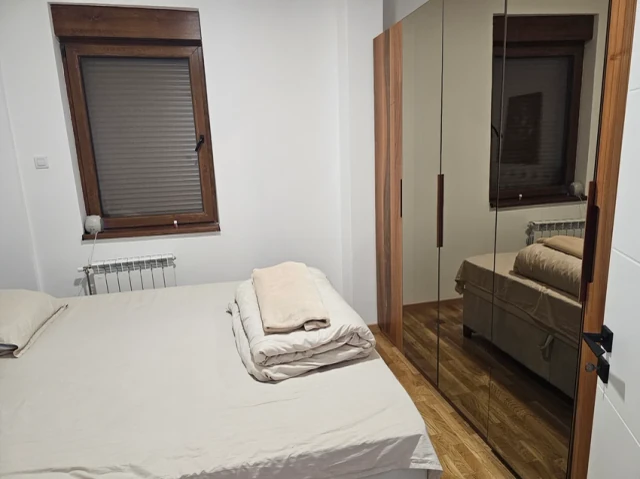 "Spremni smo za drugo dete posle sina Rajana!" Evo kako izgleda penthaus vredan 500.000 evra u kom David Dragojević živi sa suprugom Tamarom