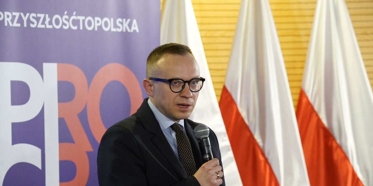 Wiceminister Artur Soboń.