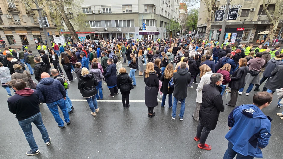 Odavanje pošte u Bulevaru kralja Aleksandra