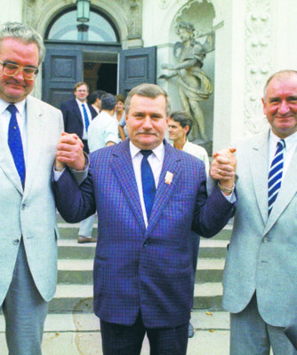 Roman Malinowski (ZSL), Lech Wałęsa i Jerzy Jóźwiak (SD)