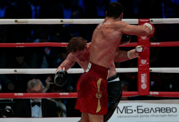 Powietkin wytrzymał 12 rund, ale mistrzem nadal jest Kliczko