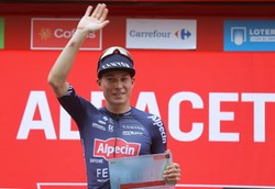 Vuelta a Espana. Jasper Philipsen znów wygrał etap