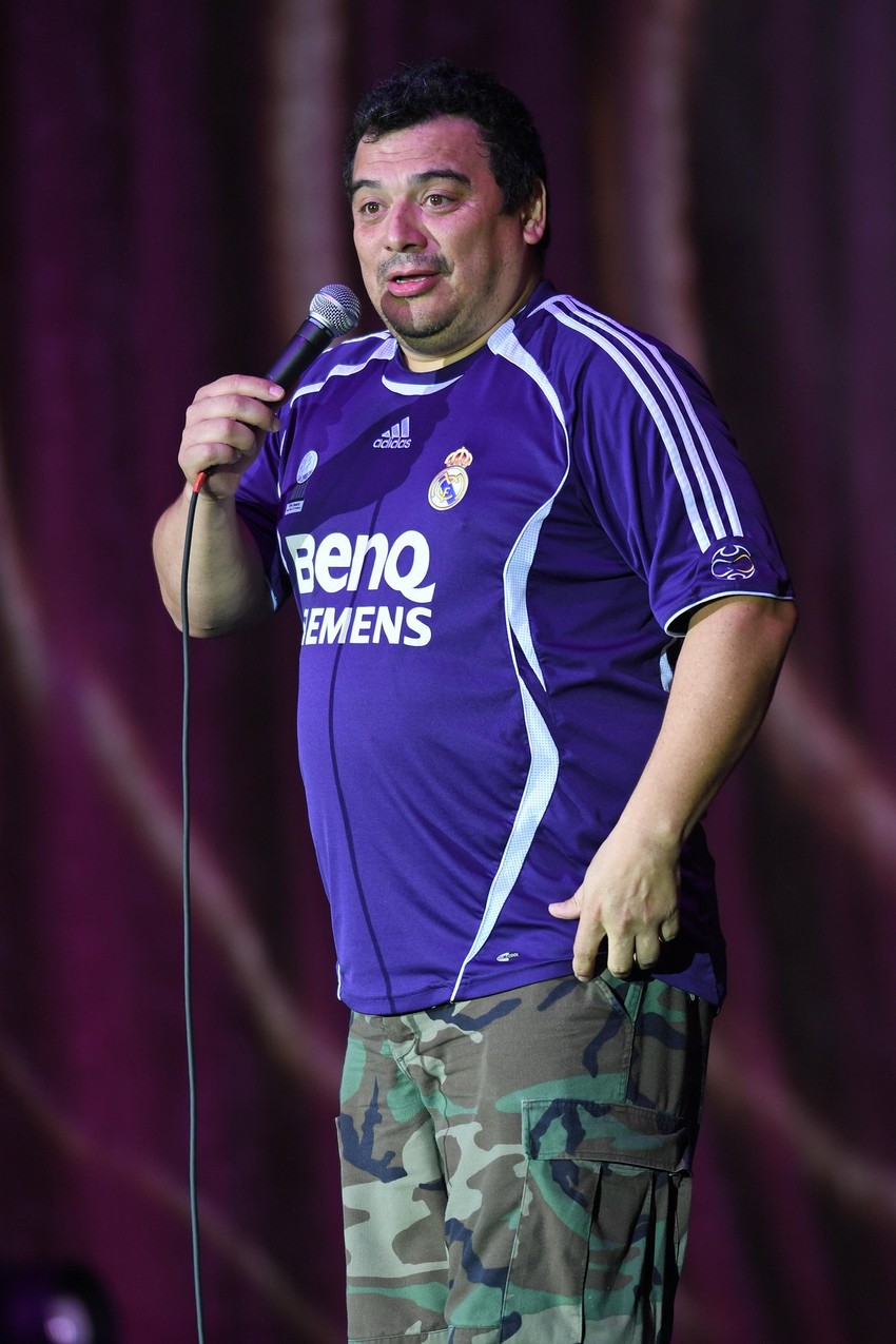 Karlos Mensija 