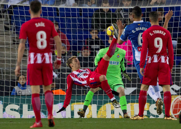 Liga hiszpańska: Pierwsza porażka Atletico Madryt. Garcia bohaterem Espanyolu