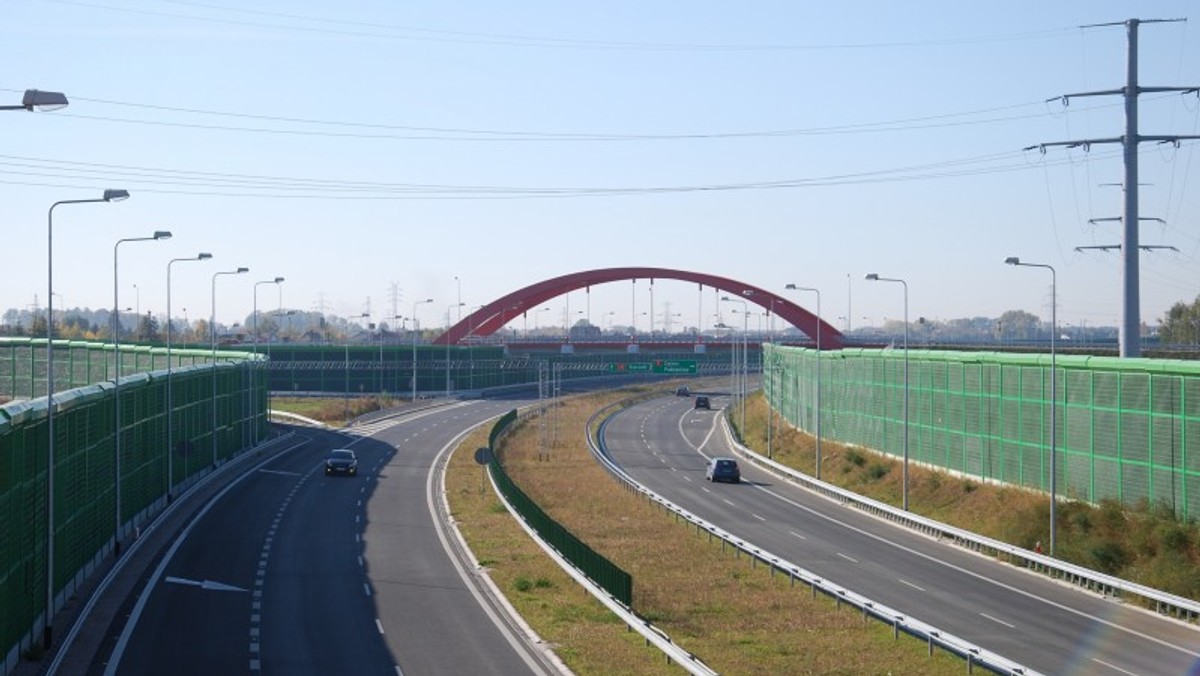 Już jutro po południu na ulicę wyjdą mieszkańcy Konstantynowa Łódzkiego. Towarzyszyć im będą także łodzianie, mieszkańcy Zgierza czy Pabianic. Ogółem, wszyscy, którzy na unieważnieniu rzez resort infrastruktury przetargu na zachodnią obwodnicę Łodzi stracą najwięcej.