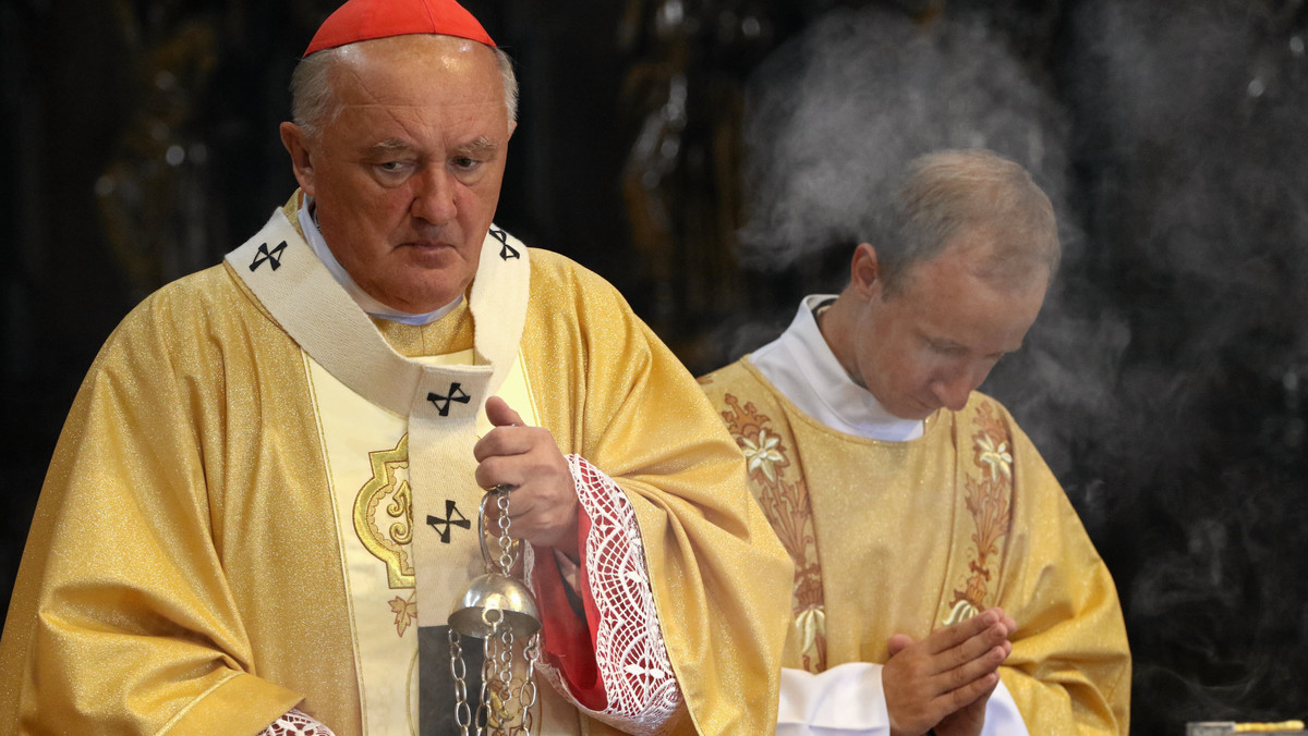 Kościół będzie przypominał wszystkim, także tym, którzy stanowią prawo, aby życie od poczęcia do naturalnej śmierci było bezpieczne – powiedział kard. Kazimierz Nycz podczas pasterki w Starych Babicach k. Warszawy.