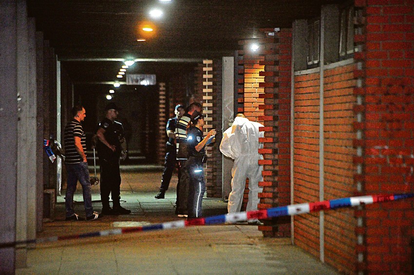 Advokat je upucan sa sedam hitaca u leđa: Uviđaj nakon ubistva na Novom Beogradu   