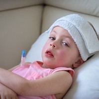 Herpangina: fájdalmas tünetek gyerekeknél és felnőtteknél