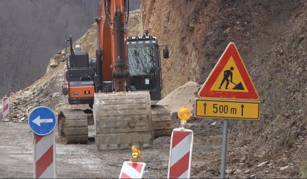 Radovi na putu 