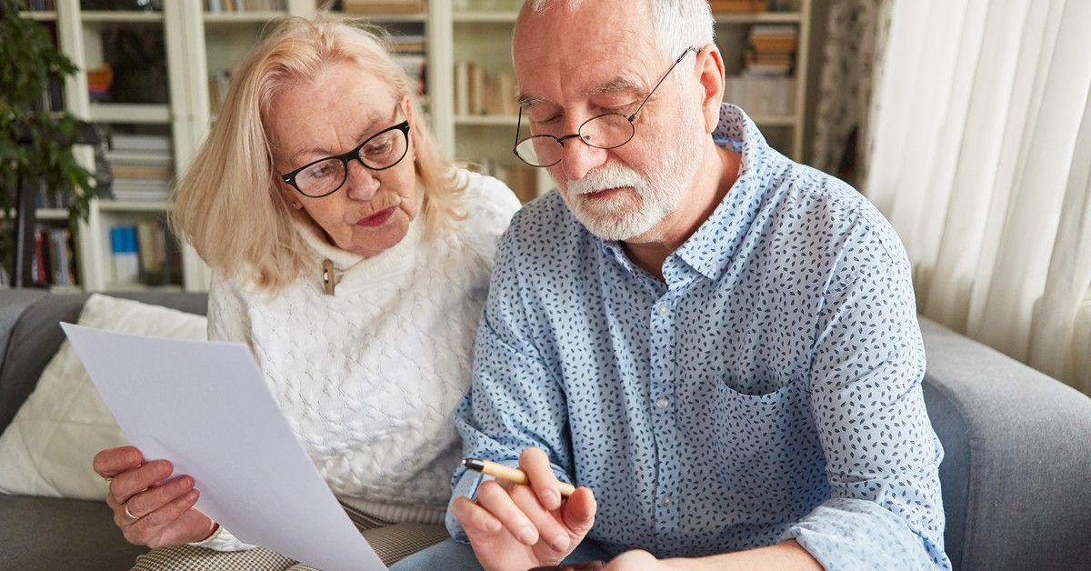 Te 6 dokumentów daje zniżki seniorom w 2026 r. W praktyce wielu korzysta tylko z jednego