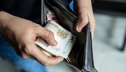 Dodatkowe pieniądze na święta? Te osoby mają szansę na dodatkowe wsparcie