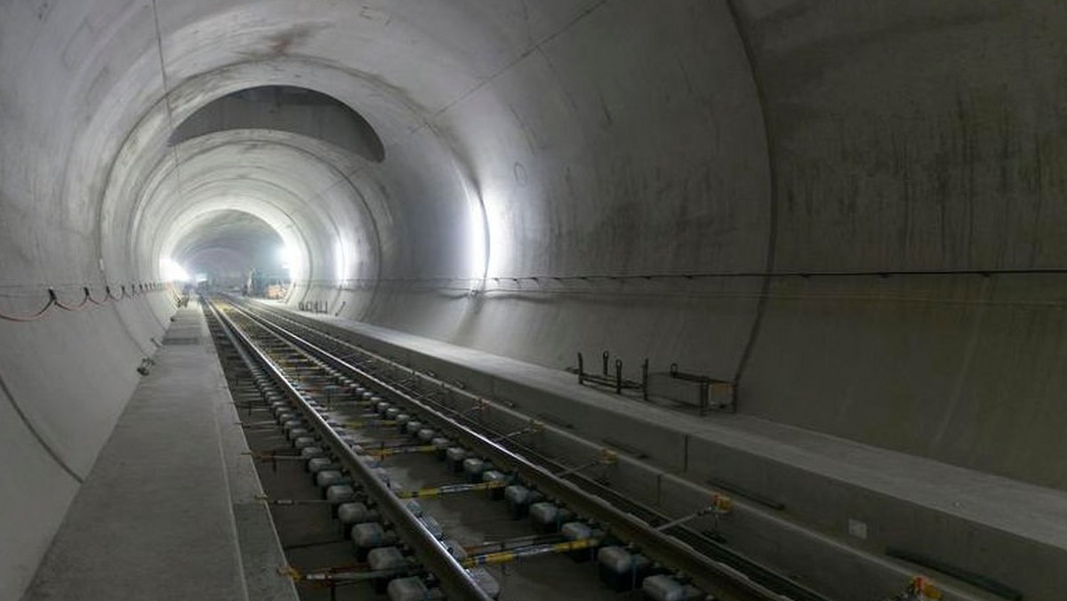 Najdłuższy tunel świata
