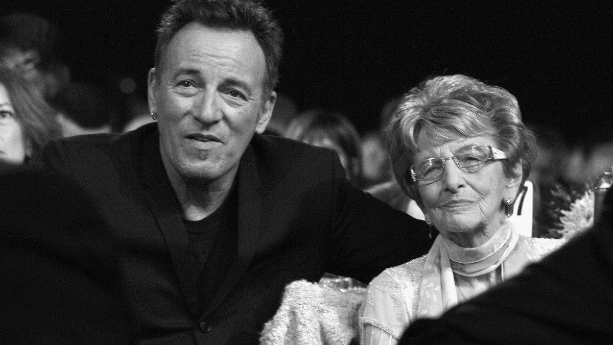 Nie żyje blisko 99-letnia matka legendy rocka. Bruce Springsteen w żałobie