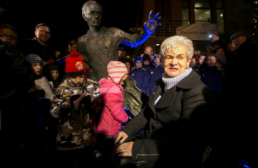 Odsłonięcie pomnika Gerarda Cieślika w Chorzowie