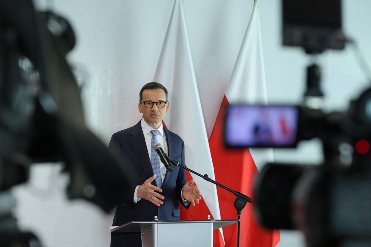 Morawiecki oskarża PO o obstrukcję wyborów korespondencyjnych