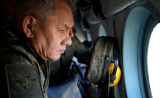 'Robocza wizyta' Szojgu na froncie. Radio Swoboda: Minister obrony był 80 km od linii walk
