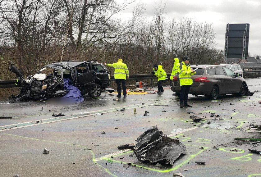 Koszmarny wypadek Polaków w Niemczech. Zginęły trzy osoby