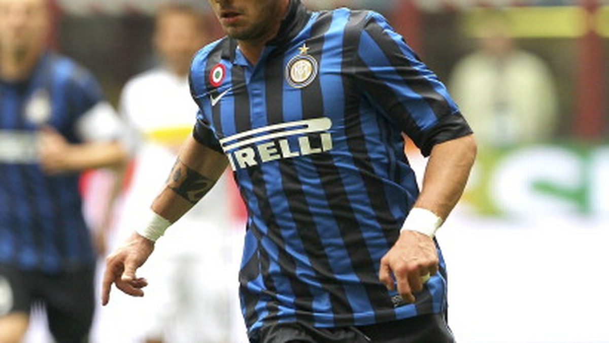 Prezydent Interu Mediolan Massimo Moratti wyjawił, że tego lata pomocnik Wesley Sneijder mógł trafić do Anży Mahaczkała. - Istniało takie ryzyko - podkreślił Włoch.