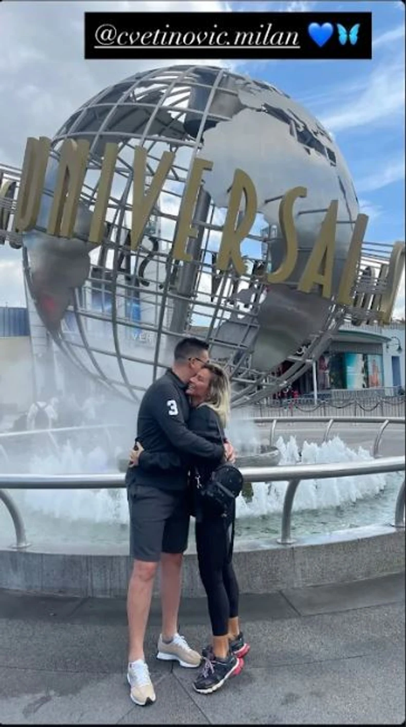 Milica Dabović sa dečkom