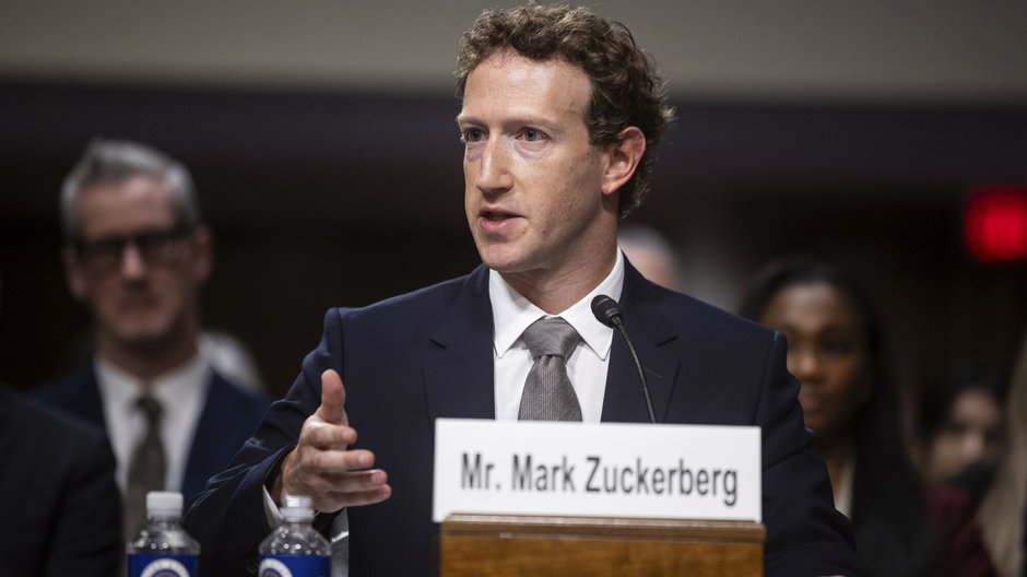 Mark Zuckerberg, prezes Meta Platforms w czasie przesłuchania w Senacie USA