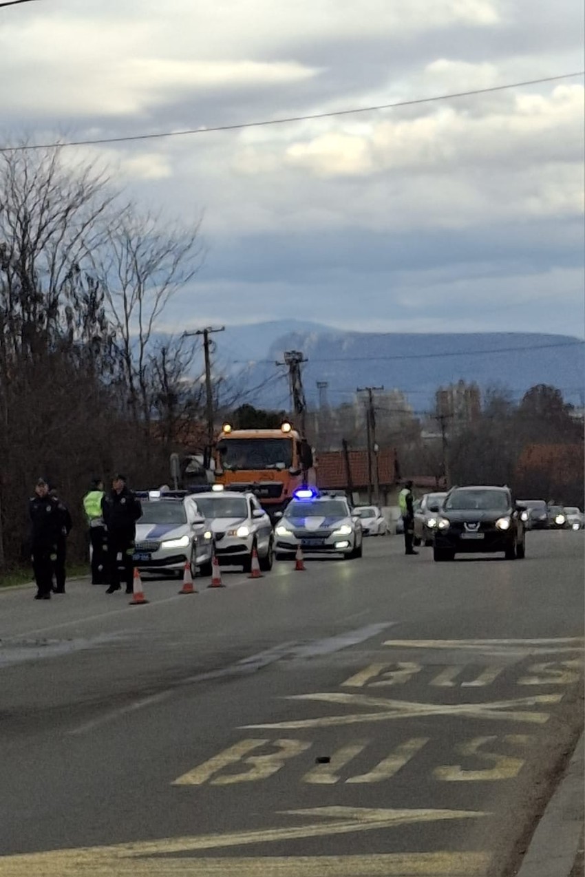 Dva sudara u naselju Ledena stena