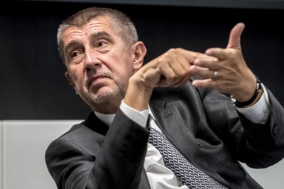 Premier Czech: Przywódcy UE w programie szczytu zapomnieli umieścić najważniejszy temat - Covid-19