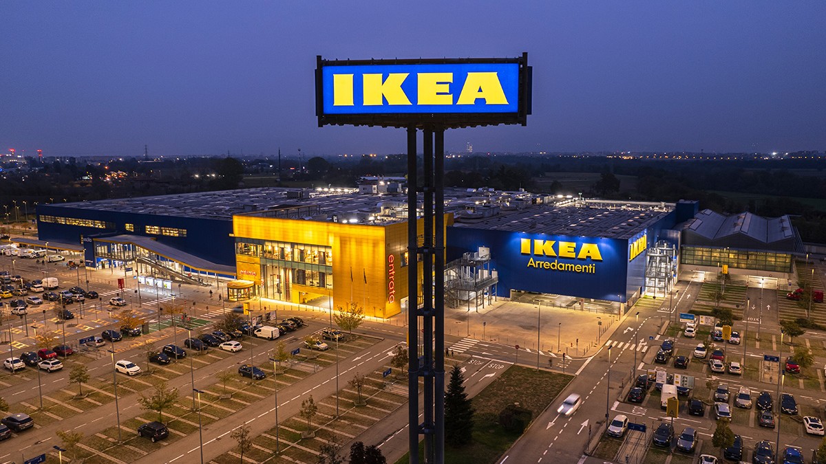 Ce i-a făcut IKEA unui tânăr pe care tocmai îl angajase la primul magazin pe care l-a deschis în lume: „Trist, dezamăgit, șocat”