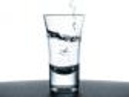 KE chce aktualizacji przepisów ws. akcyzy od alkoholu