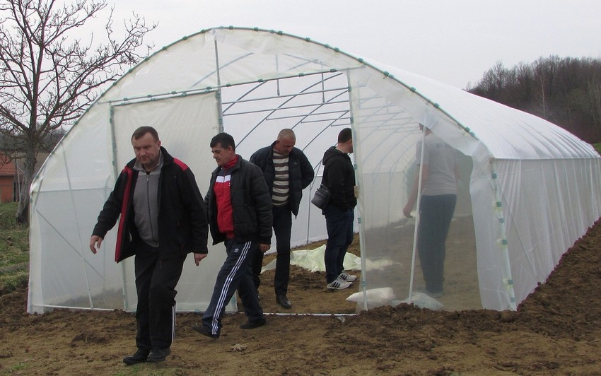 Udruženje je u Gradiški kroz program solidarnosti obezbedilo plastenike