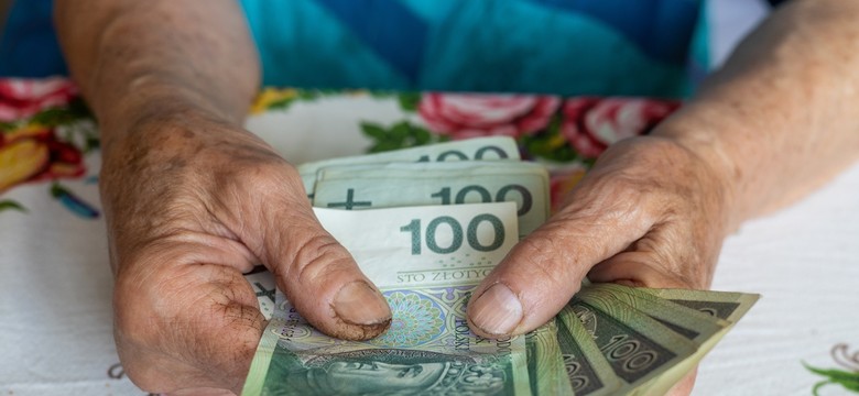 Ponad 350 zł miesięcznie od KRUS. Którzy seniorzy mogą liczyć na takie wsparcie?