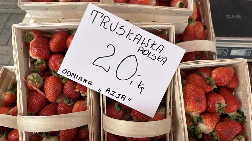 Czechs buy Polish strawberries for power. Sales on the border