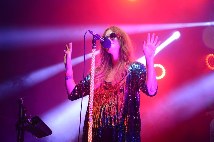 Ania Rusowicz wraz z projektem Nixes na koncercie Męskie Granie 2018. Warszawa 2018.08.20