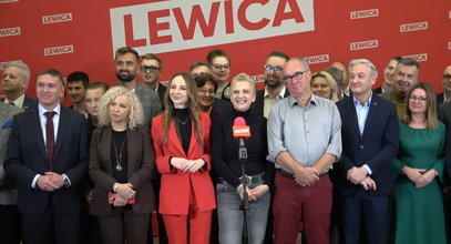 Zaskakujące sceny na konferencji. Gdy pracownica TVP zabrała głos, posłowie wybuchnęli śmiechem