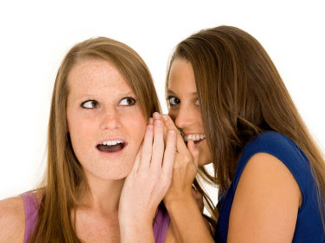 15226_girls_gossip
