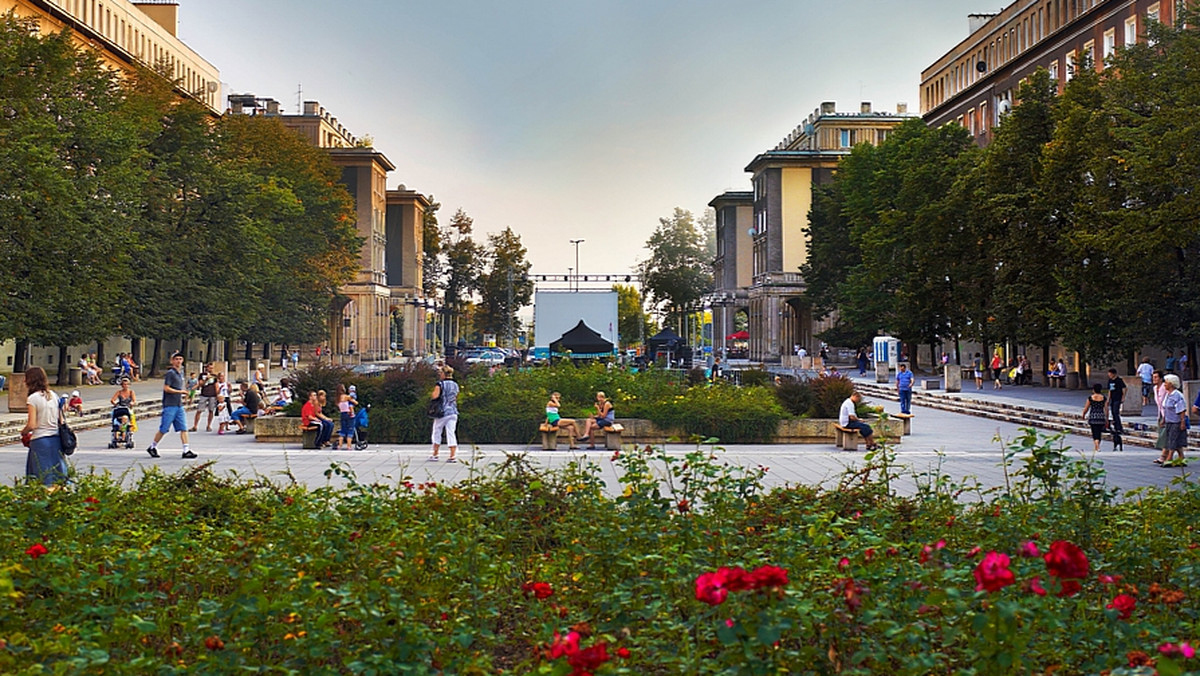 Ruszają pracę nad przygotowaniem parku kulturowego w Nowej Hucie. Decyzję w tej sprawie podjęli dziś miejscy radni. Wcześniej urząd przygotował projekt ochrony parku kulturowego. To właśnie ten dokument zostanie poddany pod konsultacje społeczne. Te potrwają do końca marca przyszłego roku.