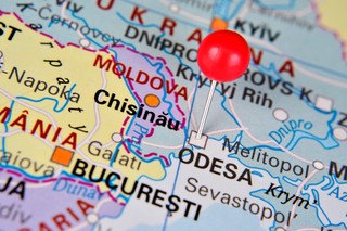 Alarm przeciwlotniczy w Kijowie, eksplozje w Odessie