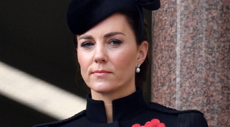 Katalin hercegné ezért választott három pipacsot az emlékezés napjára. Fotó: Getty Images