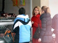 Przyłapali rodzinę Tuska na zakupach. Wcale nie w Biedronce...