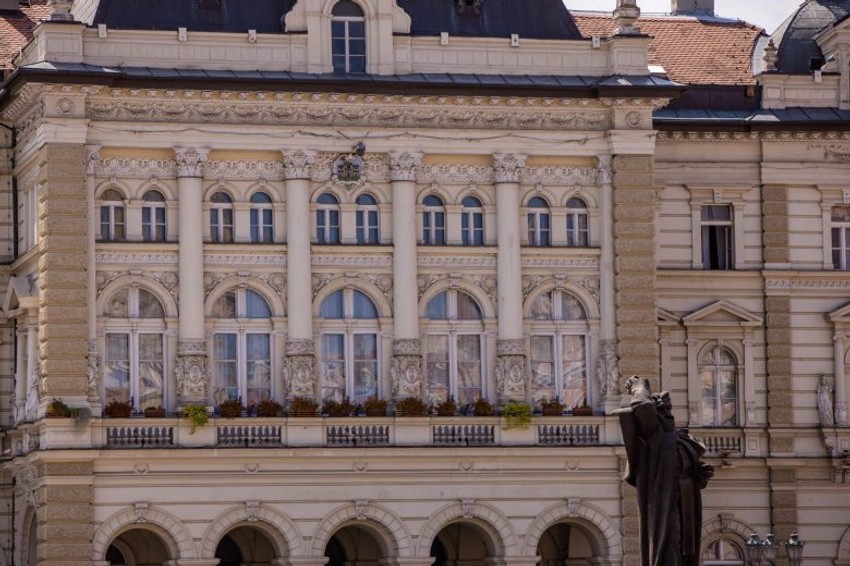 Trg slobode Novi Sad