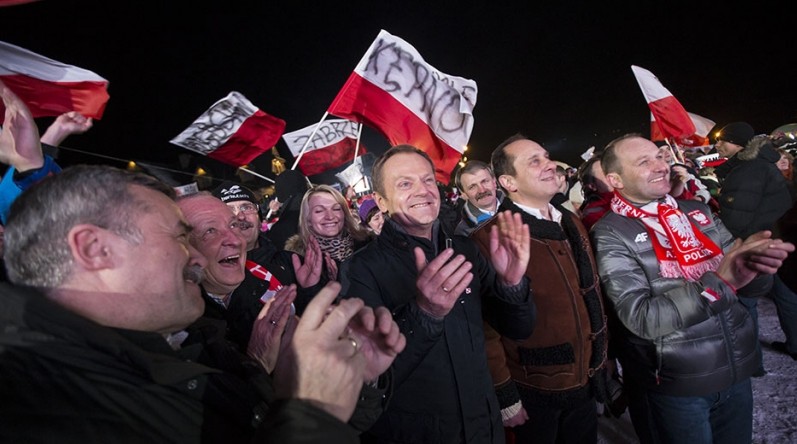Donald Tusk kibicuje Kamilowi Stochowi w Zębie