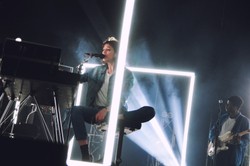 Bigbandy, genialne kobiece głosy i szaleństwo z gitarami, czyli drugi dzień Off-a za nami [RELACJA]