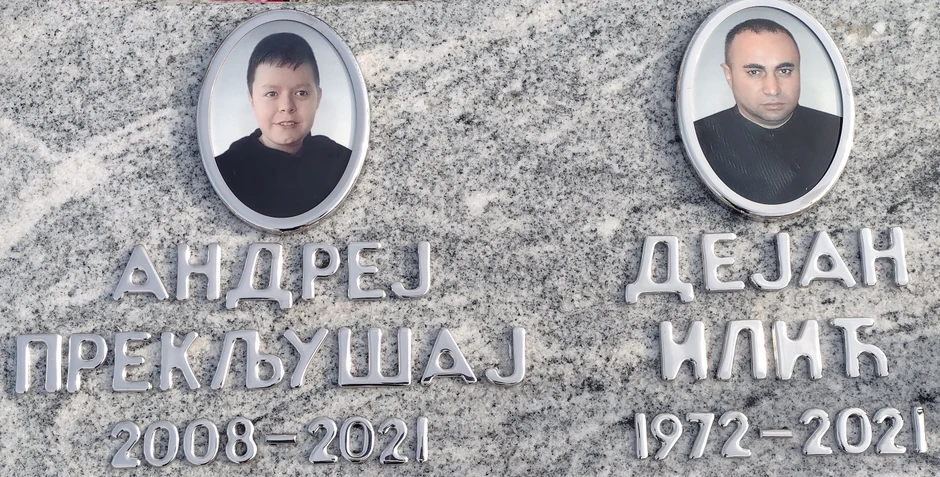 Spomenik nastradalim pesacima na Bulevaru Medijana u Nišu 