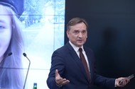 Minister sprawiedliwości Zbigniew Ziobro w czasie konferencji prasowej poświęconej sprawie Mariki Matuszak