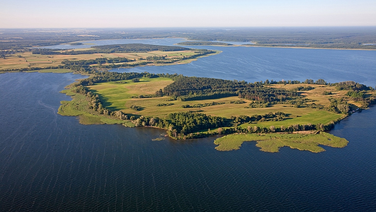 Organizatorzy akcji "Mazury Cud Natury" zainaugurowali w środę w Warszawie ostatni etap starań o tytuł Nowego Cudu Natury dla Wielkich Jezior Mazurskich. Międzynarodowy plebiscyt mający wyłonić siedem najpiękniejszych miejsc na Ziemi zakończy się 11 listopada.