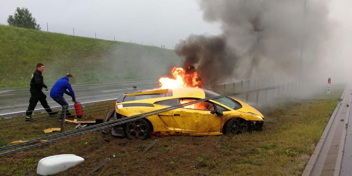 Lamborghini stanęło w ogniu!