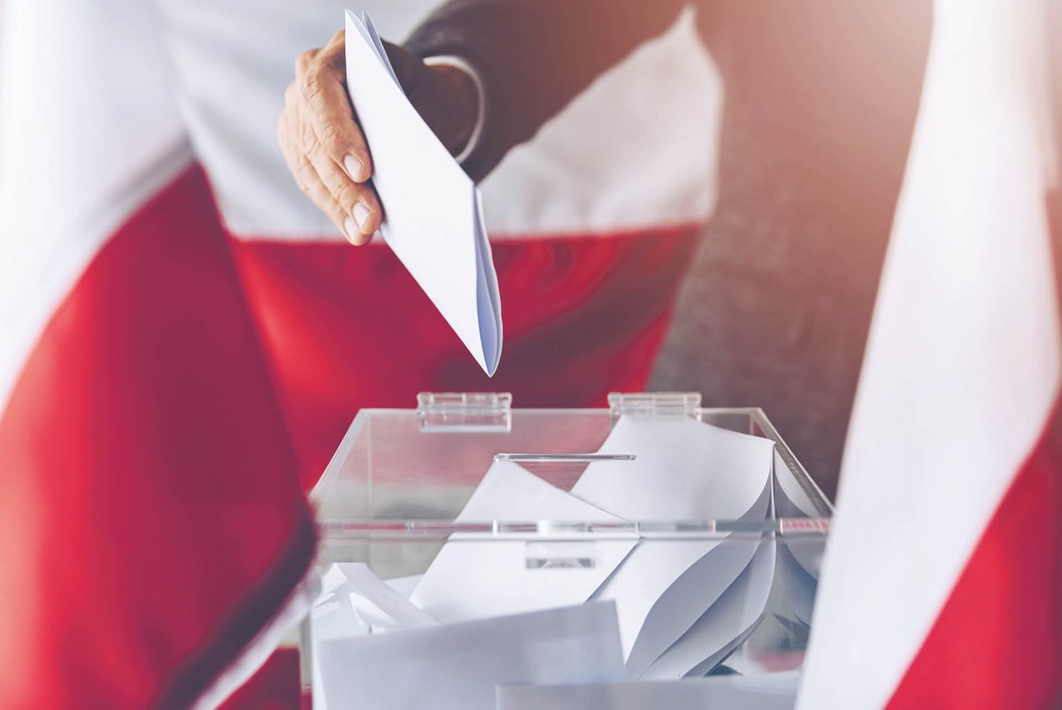 Dwie kolejne opinie prawników podnoszą argumenty na rzecz nienaruszalności kadencji samorządów