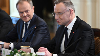 Andrzej Duda i Donald Tusk zjednoczeni, żeby obronić Europę przed Rosją. POLITICO o historycznej wizycie w Białym Domu