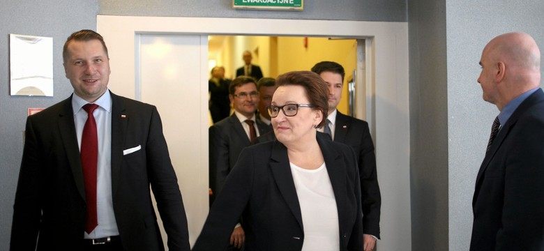 Siedem szkolnych kłamstw minister Anny Zalewskiej