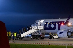 Afgańczycy ewakuowani do Polski mają wsparcie od państwa, firm i uczelni