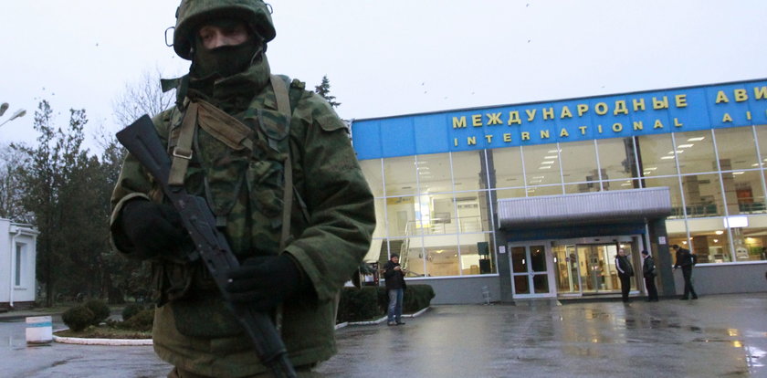 Lotniska na Krymie pod kontrolą wojska. NOWE FAKTY